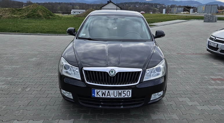 Skoda Octavia cena 26900 przebieg: 230000, rok produkcji 2010 z Wadowice małe 79